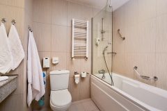 Studio Lux Bathroom