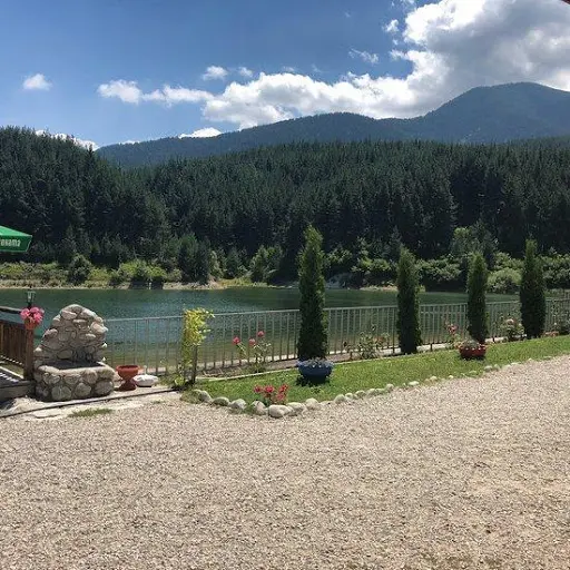 Place for relaxation near lake Krinets