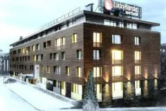 Hotel facade in winter | Lucky Bansko SPA & Relax