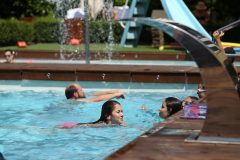 Outdoor swimming pool 6 | Lucky Bansko