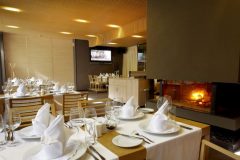 Lucky Bansko Aparthotel SPA & Relax | Le Bistro restaurant interior