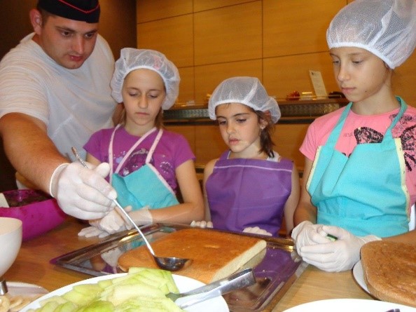 Culinary lesson in Lucky Kids | Lucky Bansko 