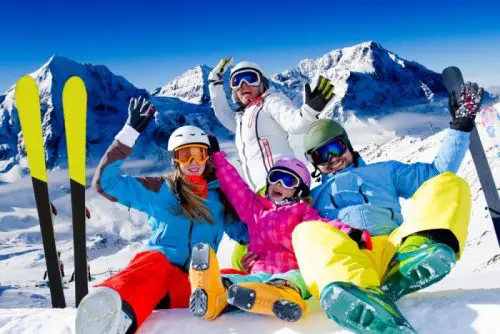 Family on winter ski vacation | Lucky Bansko SPA & Relax