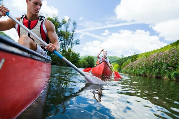 What is kayaking in Bansko?