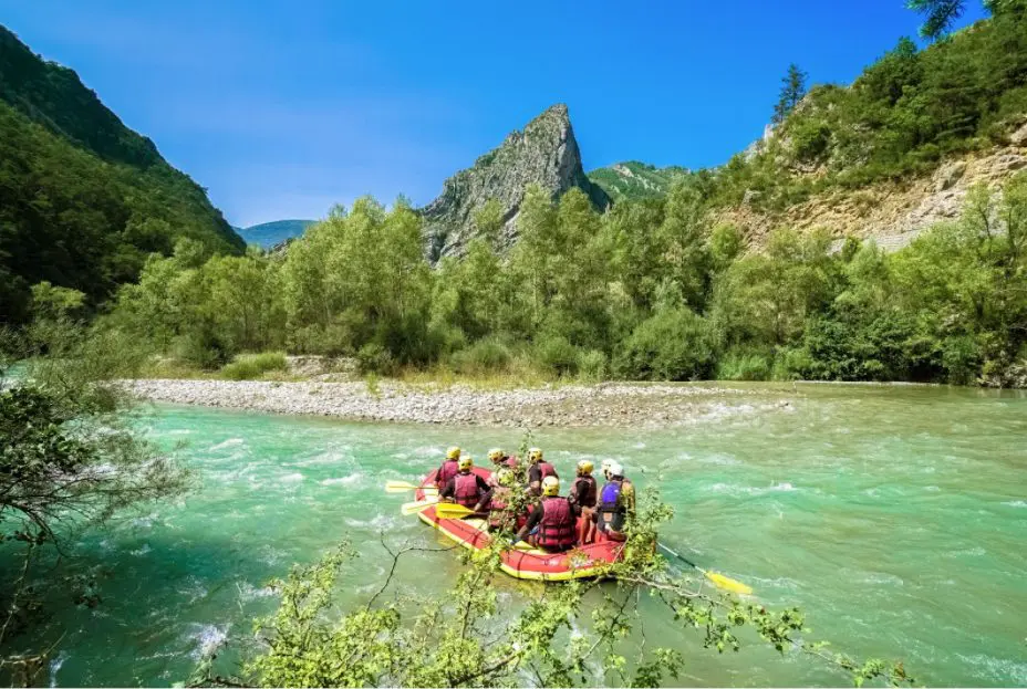 Rafting in Momina Klisura