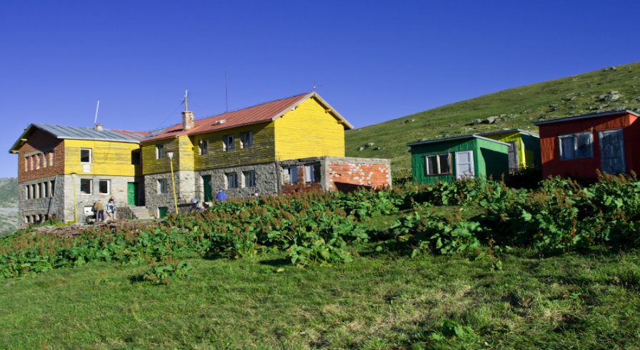 Urdini lakes