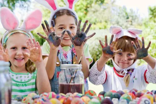 Easter - children painting eggs