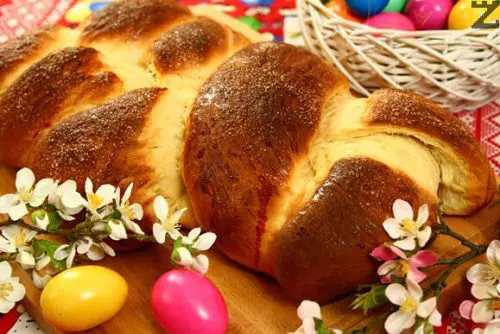 Kozunak (Bulgarian Easter Bread)