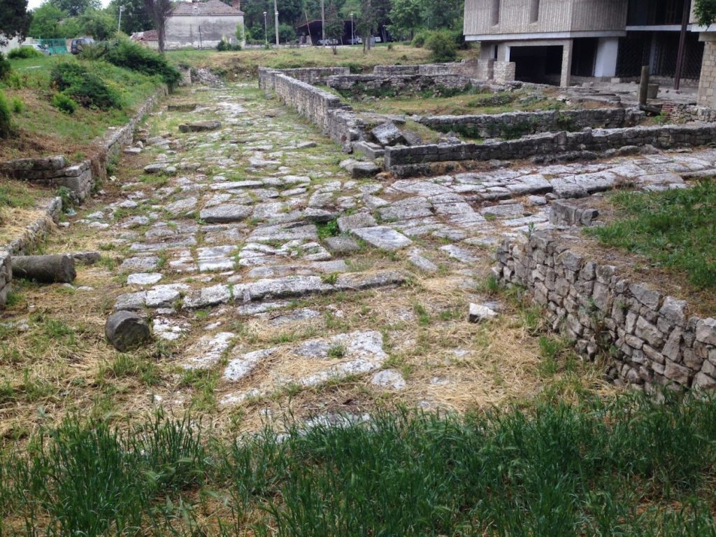 11 римски и старинни градове в България